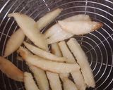 A picture of step 2 of Leftover idli french fries.