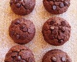 A picture of step 8 of Almond and Chocolate Chip Brownie Cookies (Gluten-Free).