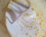 Foto langkah ke 7 dari resep Lemon Pound Cake.