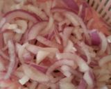 A picture of step 1 of Healthy Salad.