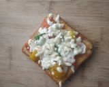 વેજ ચીઝ ઓપન ટોસ્ટ(Veg Cheese Open Toast Recipe in Gujarati) રેસીપી સ્ટેપ3ફોટો
