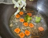 Foto langkah ke 2 dari resep Bihun Kuah Susu.