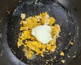 Foto del paso 2 de la receta: 🍳🌯Wrap fresco de vegetales y huevo revuelto 🌯🍳