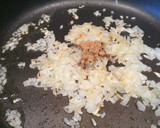 Foto del paso 3 de la receta: Salsa Dulce y Picante de Cebolla Vidalia