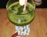 Une image de l'étape 4 de Jus d'orties, pomme, et citron.