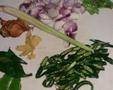 Foto langkah ke 1 dari resep 27. Tumis Tauco Kerang.