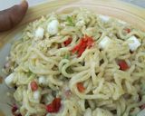 A picture of step 4 of VegetableCoconut Noodles.