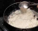 A picture of step 3 of Kachhe nariyal ke laddoo.