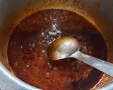 A picture of step 8 of Winter vegetables Mumbai style spicy masala pav bhaji.