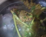 Foto langkah ke 5 dari resep Soto Ceker Surabaya with Sambal Rebus.