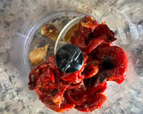 Foto del paso 2 de la receta: Muhammara o crema de pimiento 🫑