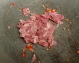 รูปขั้นตอนการทำที่ 3 ของ ข้าวกะเพราเนื้อสับ-ไข่ดาว