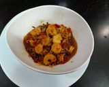 A picture of step 3 of Prawns with gravy.