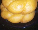 A picture of step 16 of Flower Donuts.