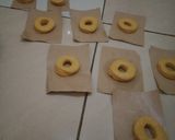 Foto langkah ke 5 dari resep Donat Pisang.