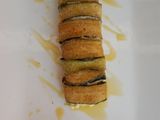 Rotolini di zucchine crudo e formaggio magro