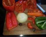 Foto del paso 1 de la receta: Locotes 🌶🌶 rellenos en salsa de tomate 🍅🍅