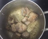 Hình bước làm 3 của món Bún sườn mọc nấu măng