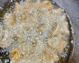 A picture of step 4 of Maida kaju.