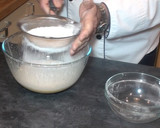 Foto del paso 3 de la receta: Bizcocho con harina de espelta y sin azúcar