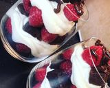 Une image de l'étape 1 de Verrine framboise brownie.