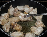 Foto del paso 3 de la receta: Pollo guisado a la cerveza