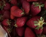عکس مرحله 1 از دستور مربای توت فرنگی با پودر ژلاتین