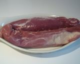 Foto del paso 2 de la receta Solomillo de cerdo con ajos tiernos