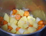 Foto del paso 1 de la receta: Crema de calabaza de otoño con cúrcuma