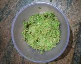 A picture of step 5 of Green peas doughnut vada.