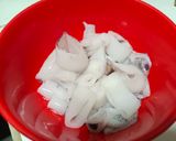 Foto langkah ke 1 dari resep Cumi Sake (Saus Kecap).