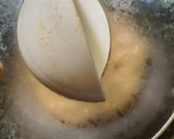 A picture of step 3 of Banana Almond pan cake.