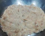 A picture of step 1 of Poha Kachori Chaat.