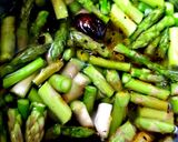 A picture of step 3 of My Creamed Roast Garlic, Asparagus & Spinach Soup.