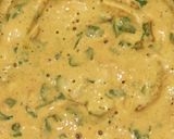A picture of step 2 of Potato stuffed besan chilla.