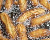 A picture of step 4 of Balah el Sham (Egyptian churros).