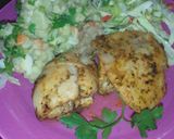 Foto del paso 5 de la receta: Pollo al horno saborizado con 2 ensaladas