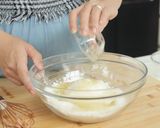 Foto langkah ke 4 dari resep Mochi Wijen Isi Kacang Devina Hermawan.
