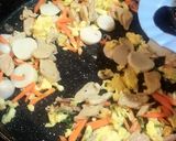 Foto langkah ke 3 dari resep Kwetiaw aromatik.