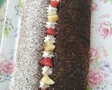 صورة لخطوة 11 من وصفة رولي شوكو فاني بالموز والفراولة 🍌🍓😍