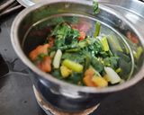 A picture of step 3 of Spinach soup.