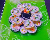 Hình bước làm 7 của món Kimpap cuộn trứng^^