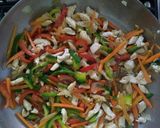 Foto del paso 2 de la receta: Chow mein de pollo