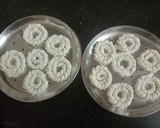 மினி பட்டர் கை முறுக்கு(mini butter murukku recipe in tamil) ரெசிபி ஸ்டேப் 3 புகைப்படம்