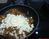 A picture of step 8 of Veg Frankie Roll.
