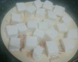 A picture of step 4 of Chilli paneer gravy.
