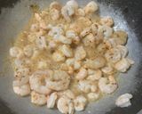 A picture of step 1 of Buttery Shrimps with a twist of Lemon.