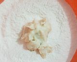 Foto langkah ke 3 dari resep Roti minyak.