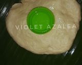 Foto langkah ke 9 dari resep Donat Bunga Sosis Gurih Renyah ala Violet Azalea.