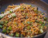 A picture of step 2 of 🥘Bhindi Keema🥘 (Okra mince).